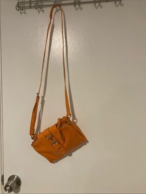 Women's Orange Leather Crossbody Bag - Classic Strap Style
